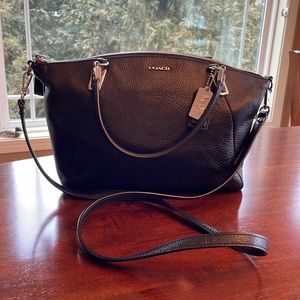 𝅺Coach Kasey Satchel Black